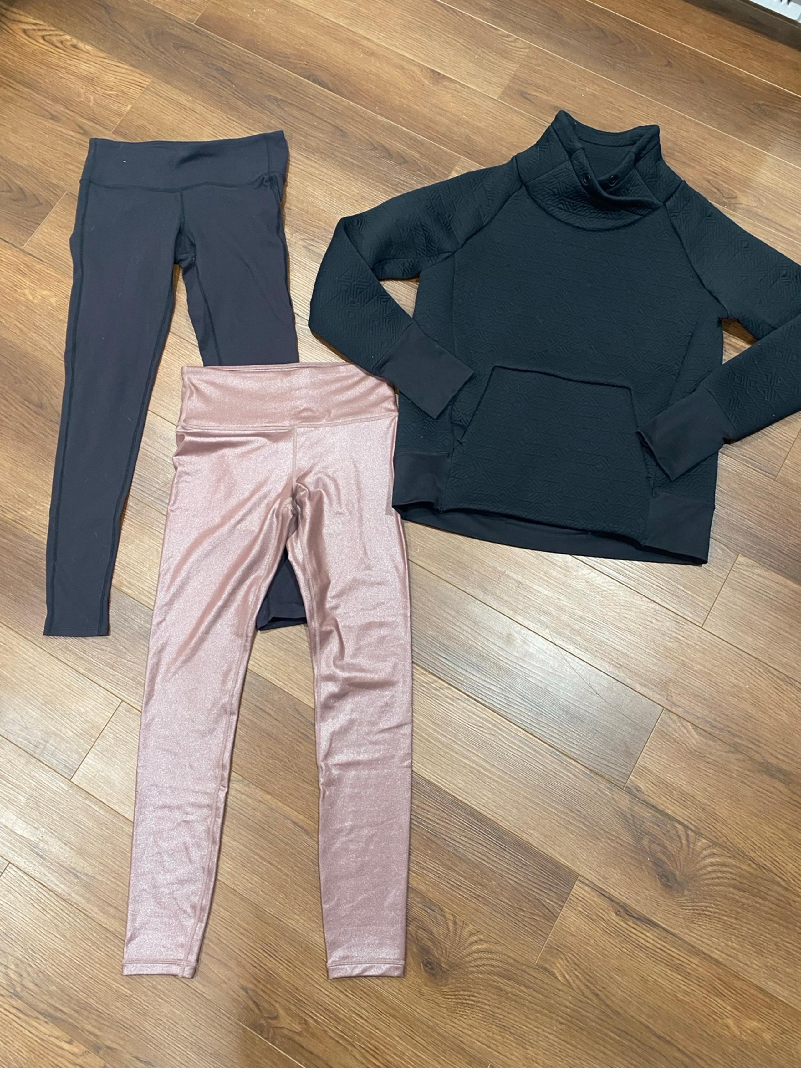 Athleta Leggings & Sweater Bundle - Women’s XS - Activewear
