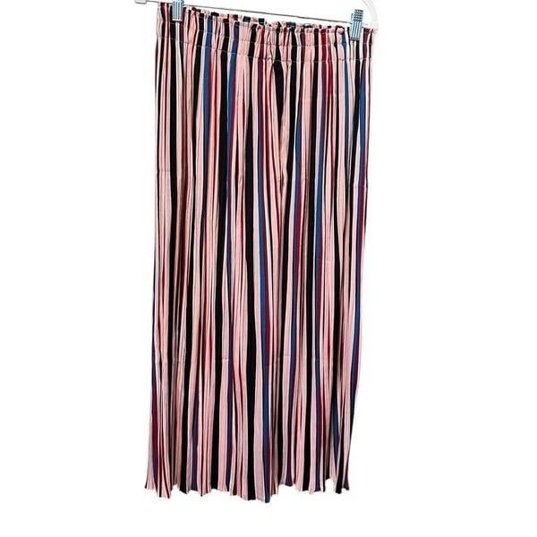 NWT Oscar S Women’s Multi Striped Palazzo Cropped Pants Pull On - Size Small