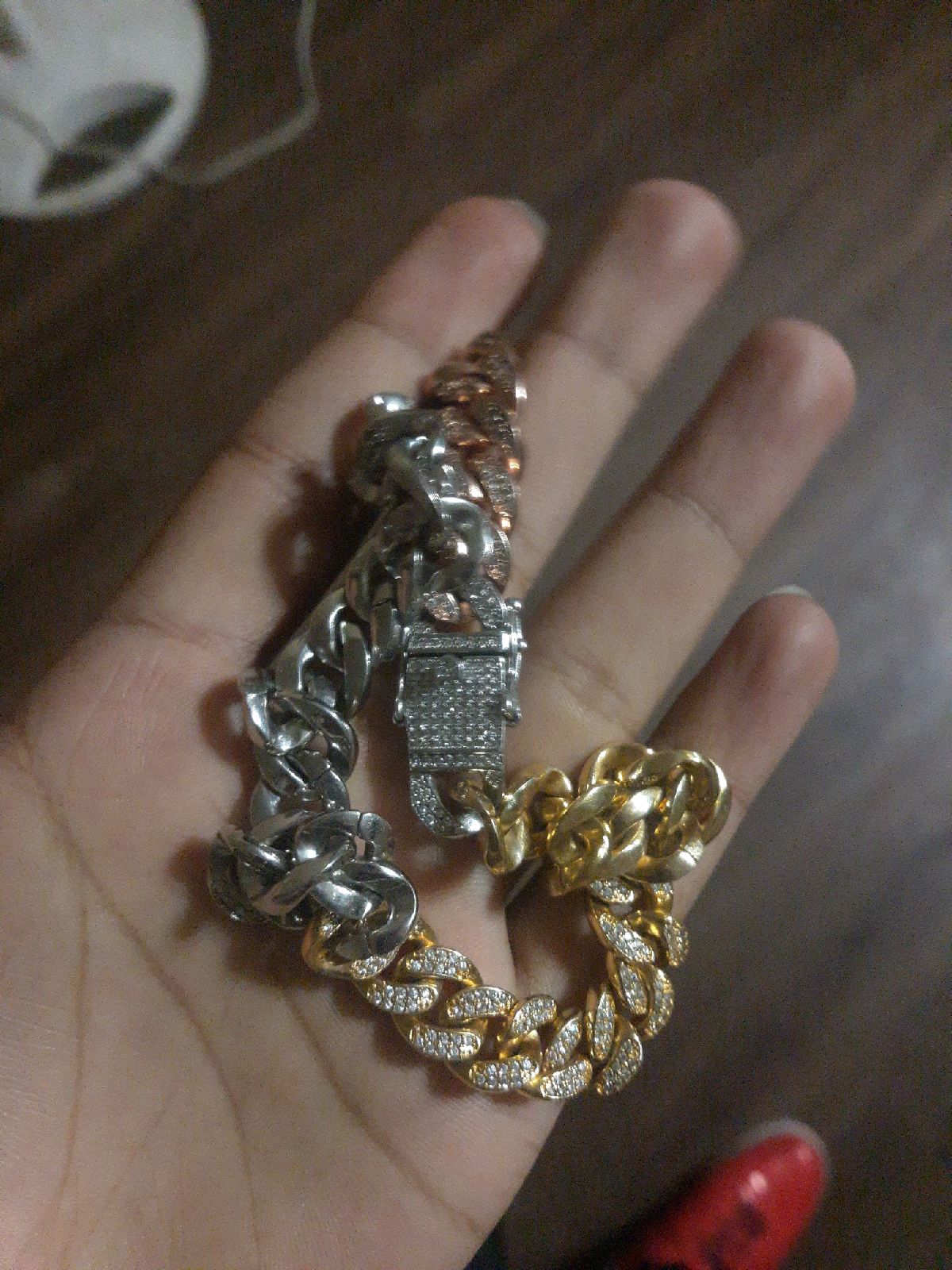 2 choker chains
