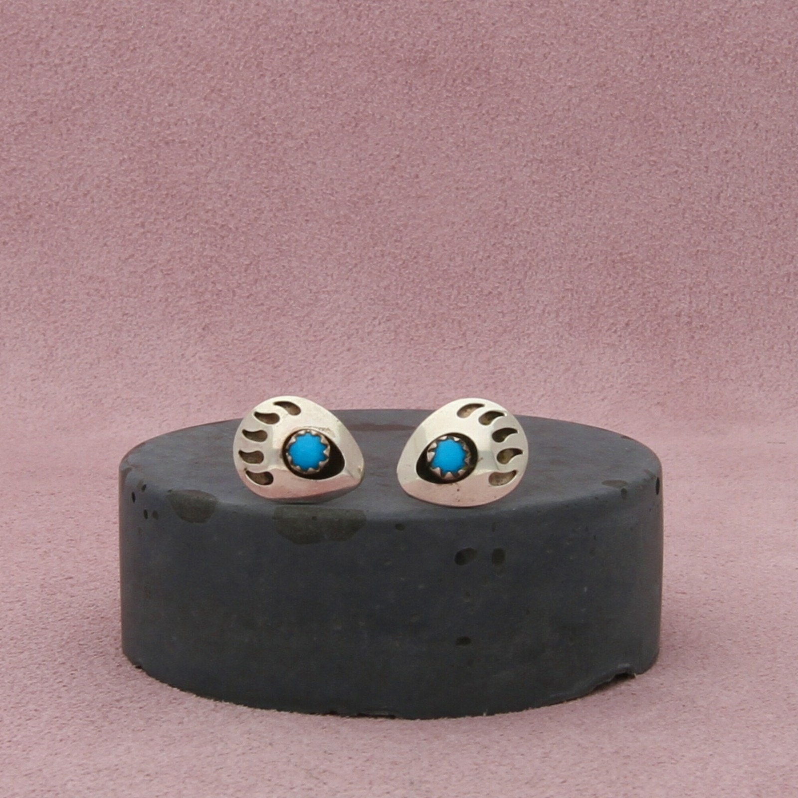 navajo sterling silver vintage turquoise paw print stud earrings