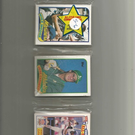 BASEBALL CARD RACK PACK. 42 CARDS 1989