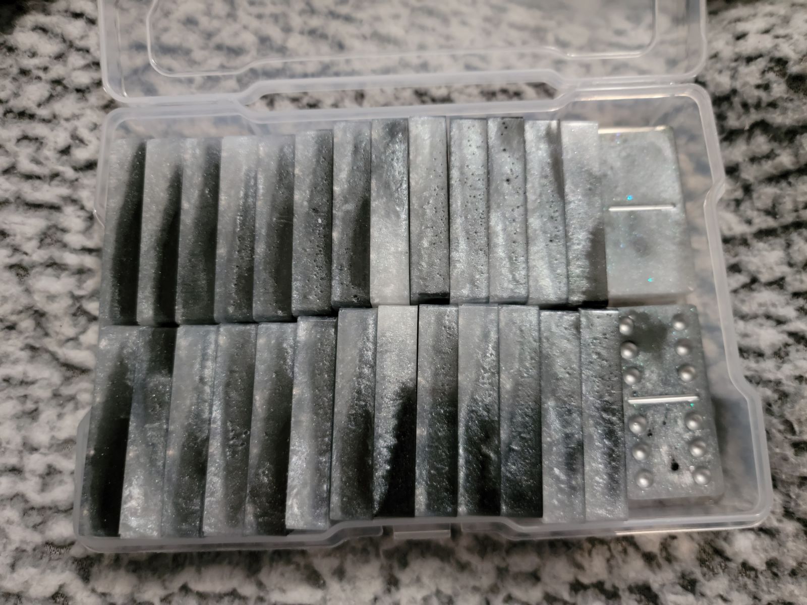Jumbo dominoes