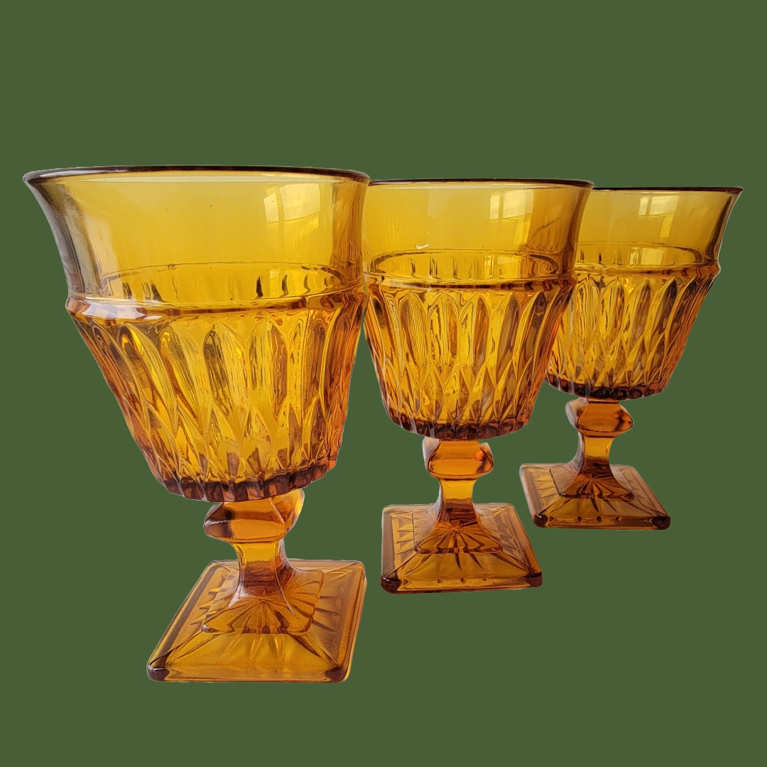 Vintage 1960s Indiana Glass Mt. Vernon Stemmed Glasses, Set of Three