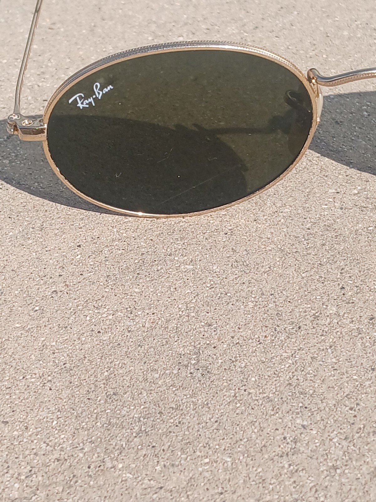 Vintage Ray Ban Sunglasses RB3447-001 With Gold Classic Green Frames LIKE NEW!!
