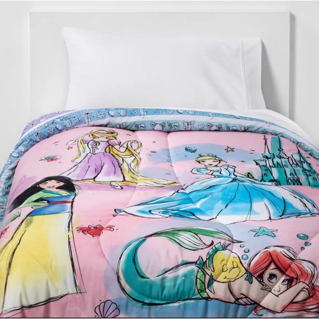 Disney Princess Fairytales & Dreams Twin Reversible Comforter Bedding NEW