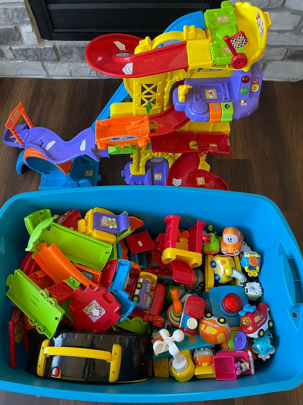 VTech toys Huge lot