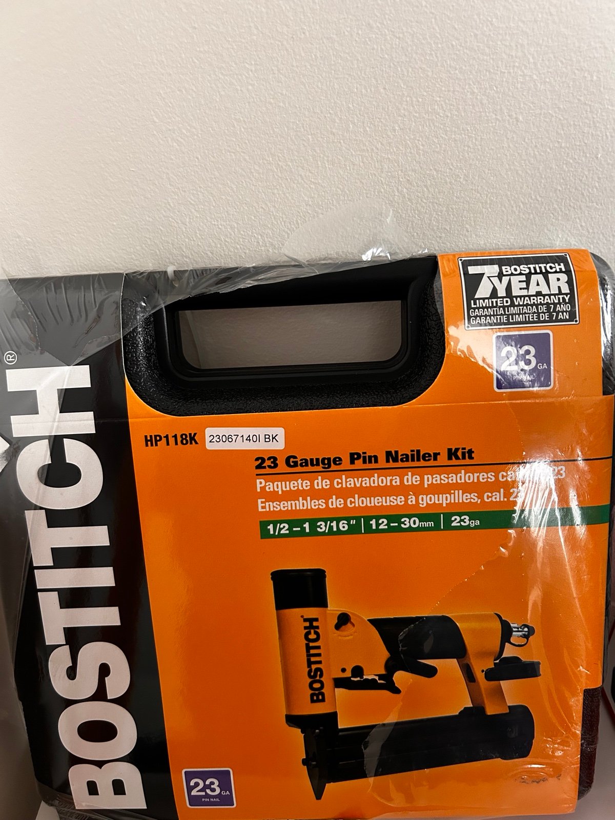 bostch 23 gauge pin nailer kit