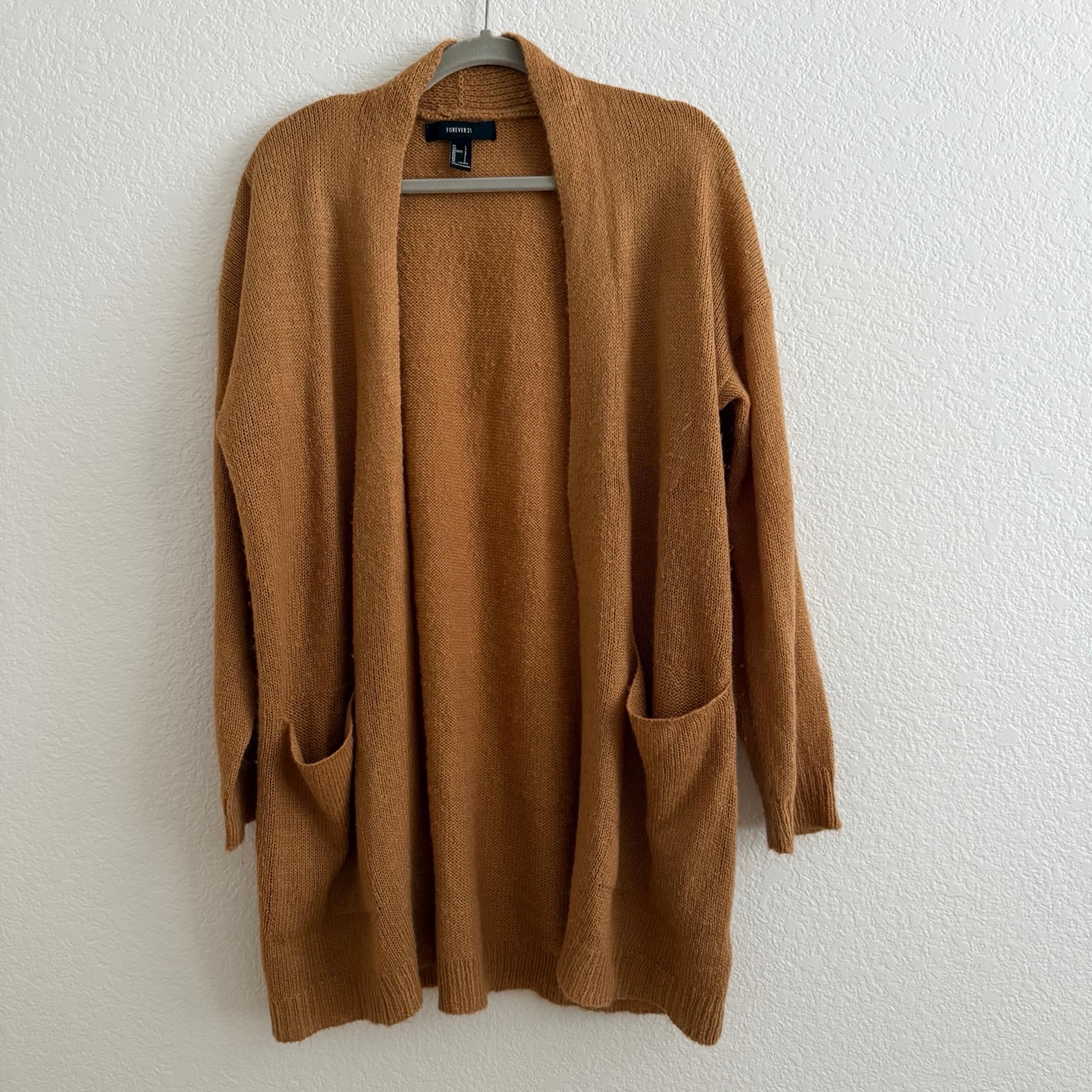 Forever 21 Slouchy Cardigan w/Pockets | Camel | Size Large