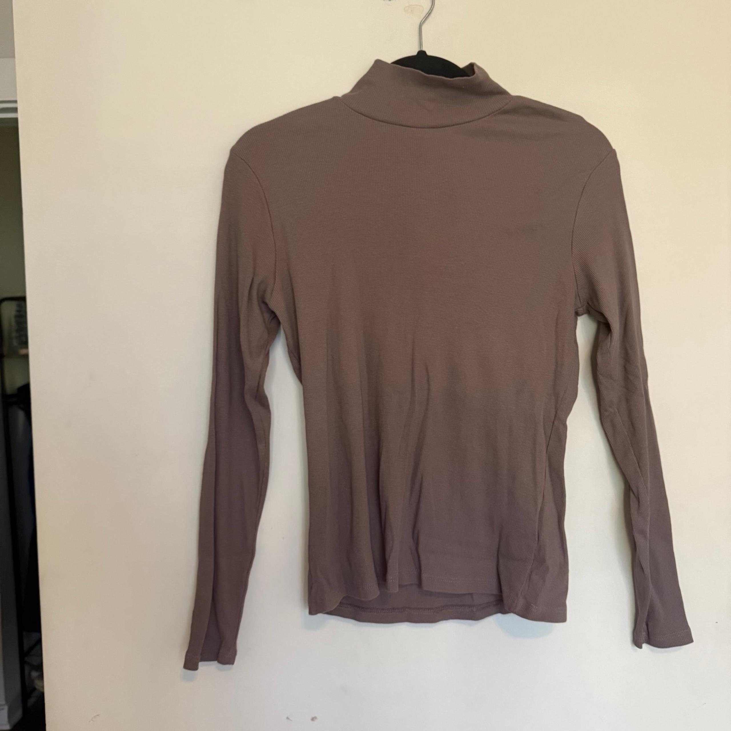 Taupe H&M Turtleneck