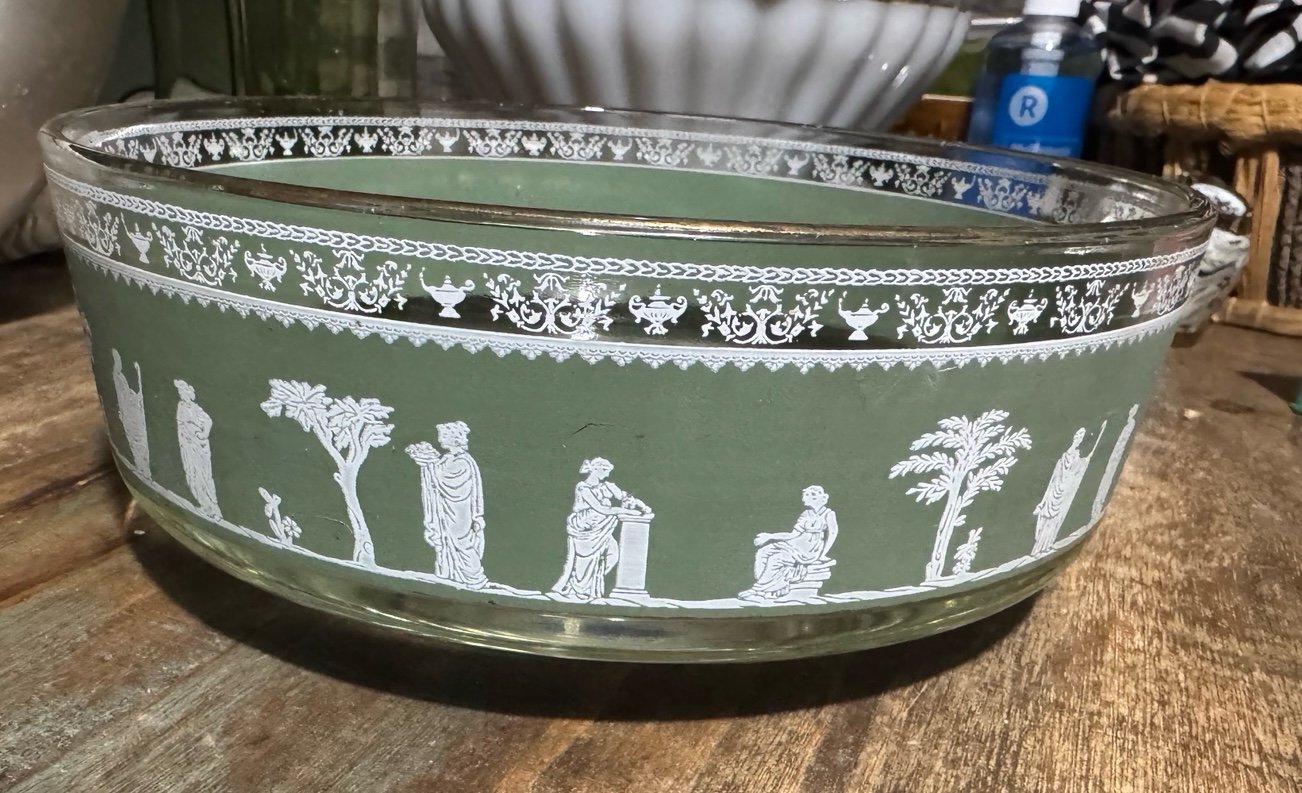 vintage Jeanette Glass Bowl