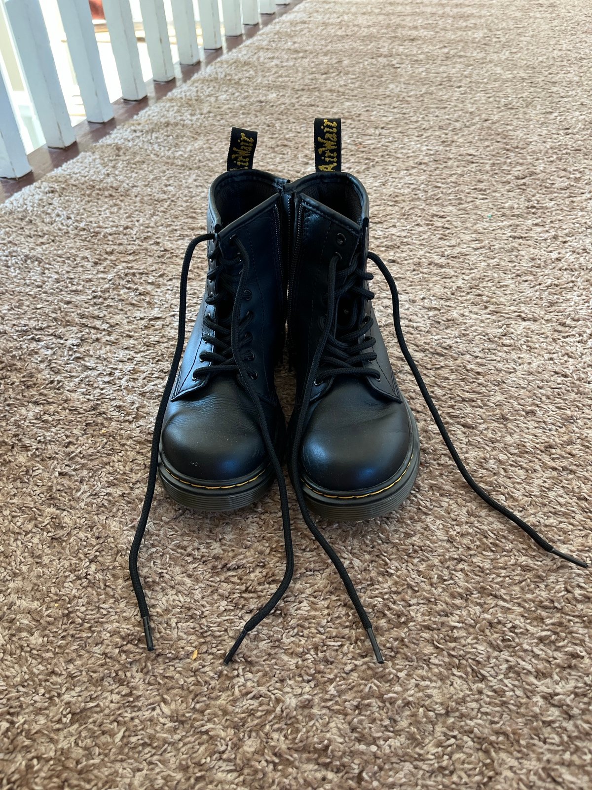 Doc mar martens airwair boots size 3