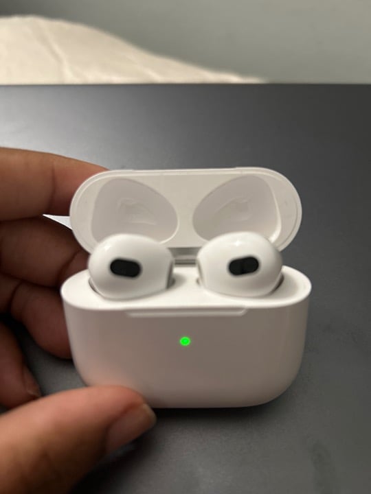 Apple AirPods 3rd Generation with Charging Case in White