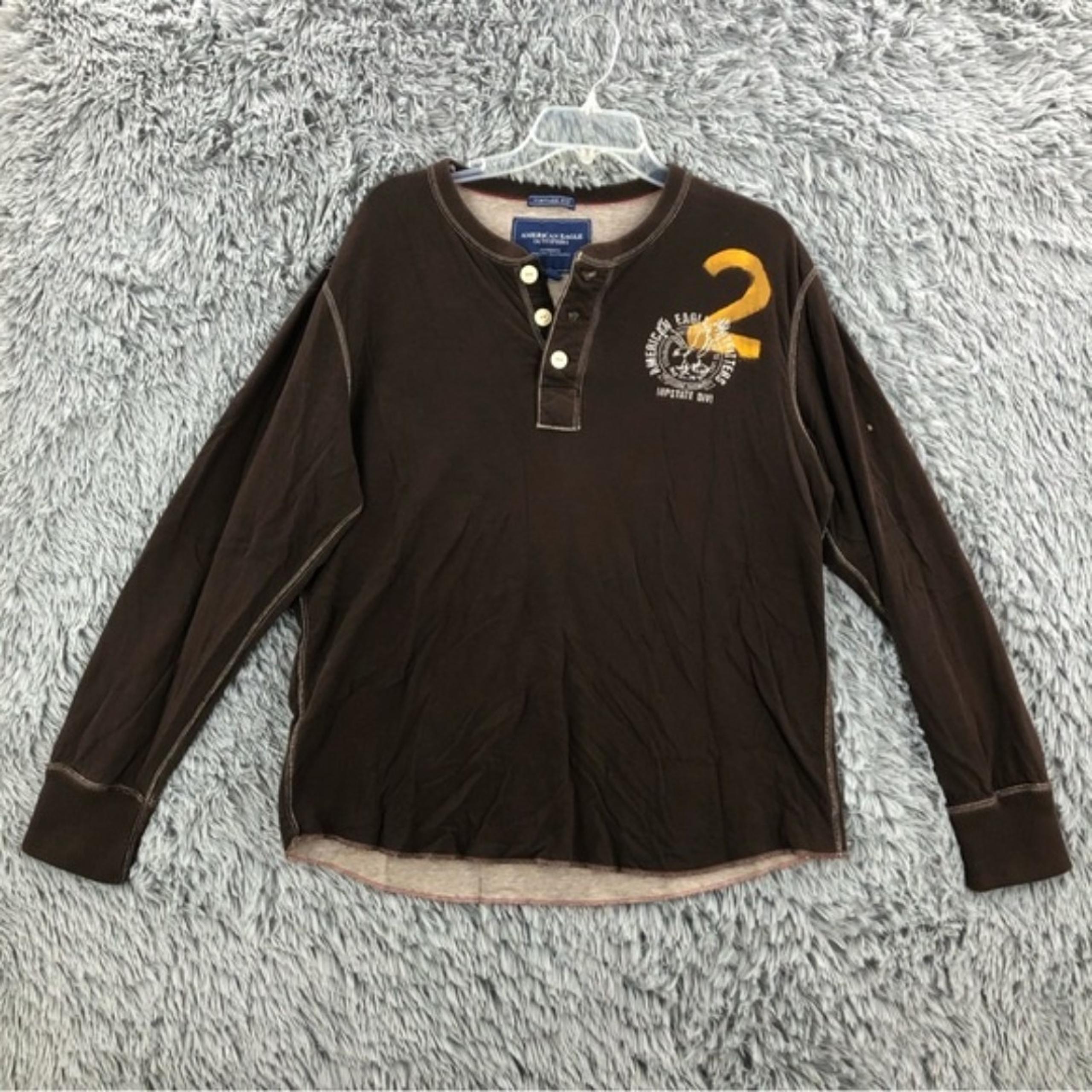 American Eagle Outfitters Vintage Fit Mens XL Brown Henley Shirt