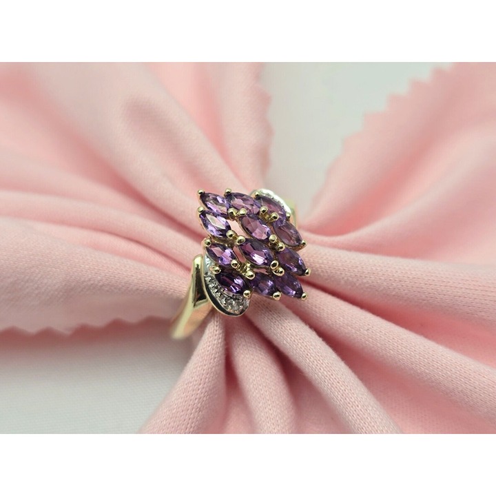 Unique 10K Karat Solid Yellow Gold Designer Amethyst & Diamond Ring - Size 7.25