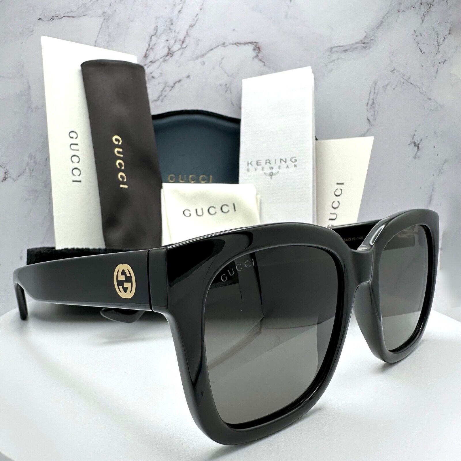 New Gucci Sunglasses Black Square Gold Interlocking GG Logo Italy Authentic