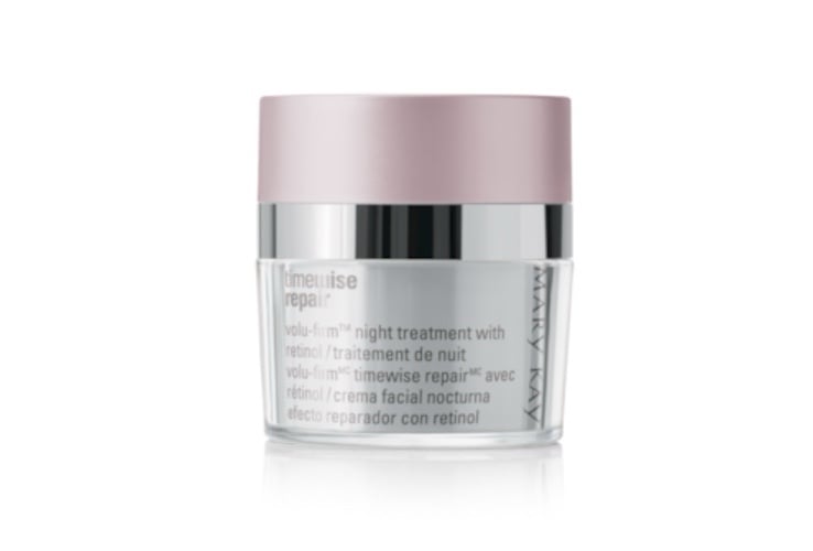 Volufirm night treatment with retinol