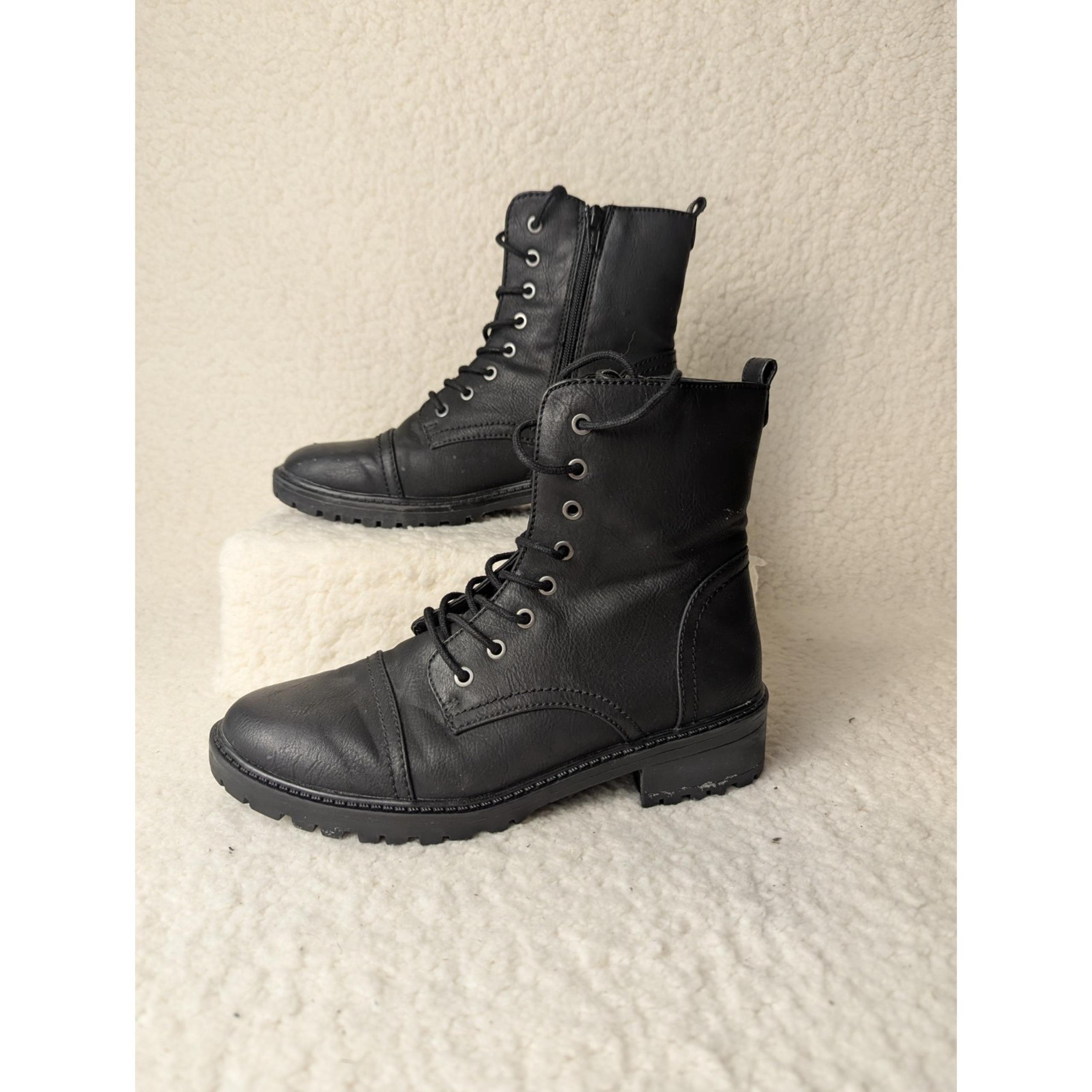 Combat 90's Black Lace Up and Zip Boots size US 8 By Target
