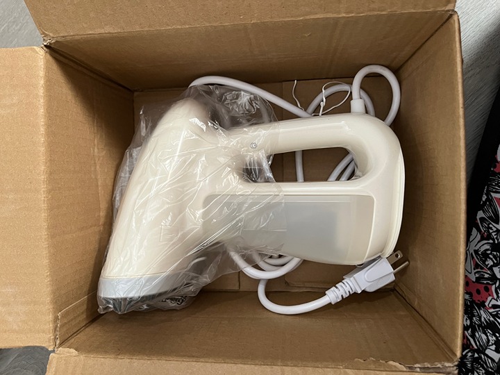 Bear Garment Steamer