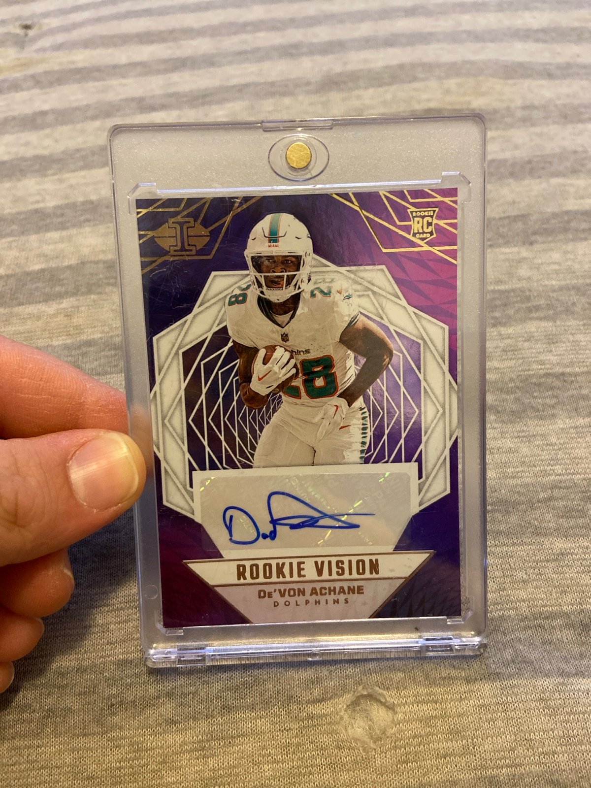2023 illusions rookie vision De’Von Achane auto /199