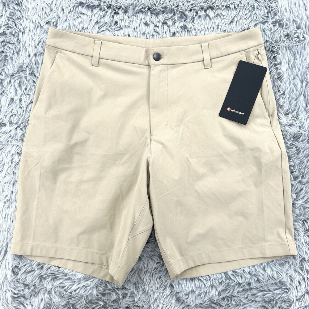 Lululemon Commission Shorts Men's 37 Beige NWT Classic 9 Warpstreme M7AWQS