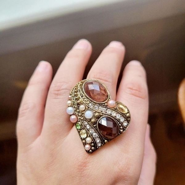 Vintage Boho Heart Ornate Gemstone Ring