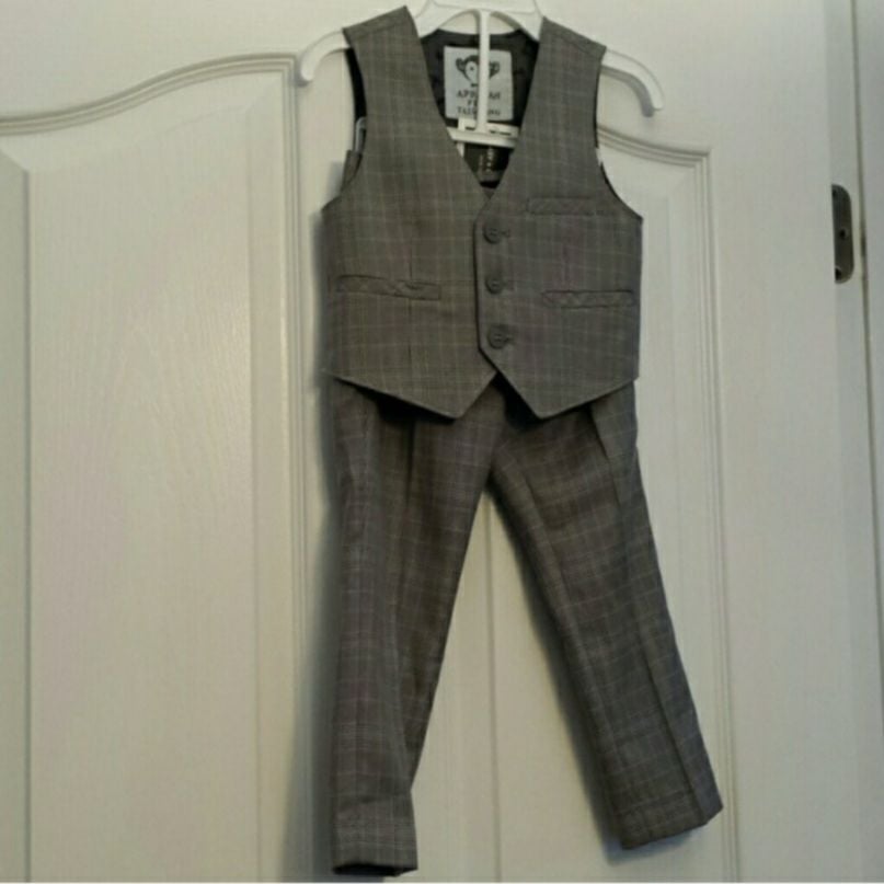 2T boys dress pants and vest set