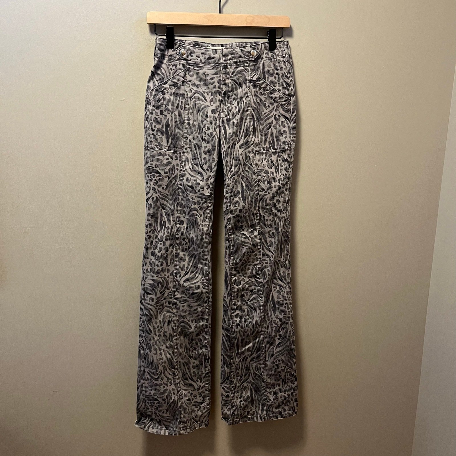 Pilcro Mid-Rise Demilune Utility Pants Wide Leg Size 25 Tall