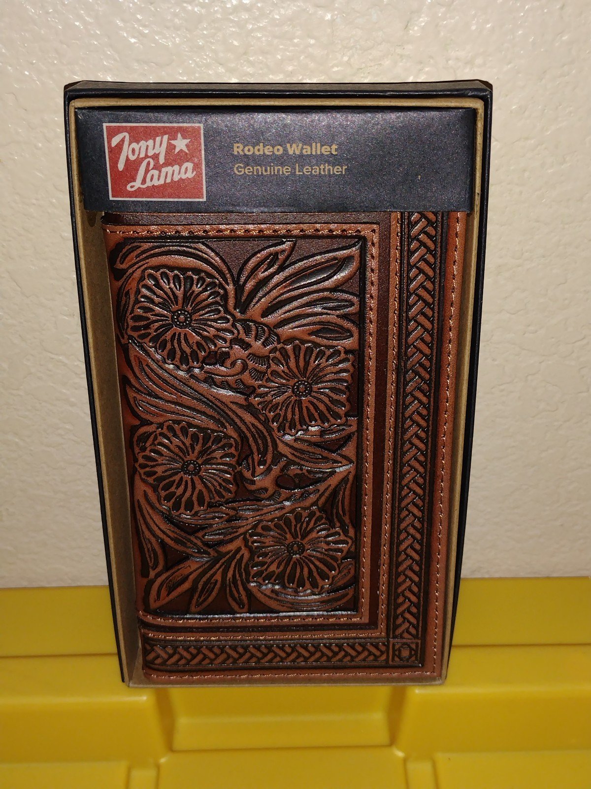 TONY LAMA RODEO WALLET TONY LAMA MENS WESTERN RODEO WALLET & RANCHO HAT