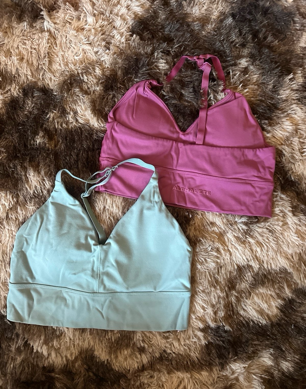 sports bra2 Alphalete Sports bras