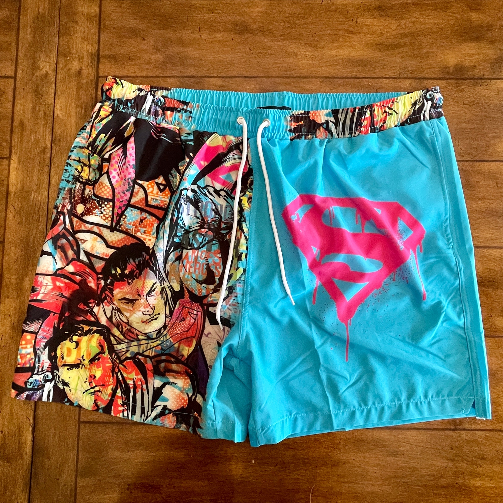 Superman Graffiti Swim Trunk - Color Brand New + Tags Mens XXXL 5.34=A0020