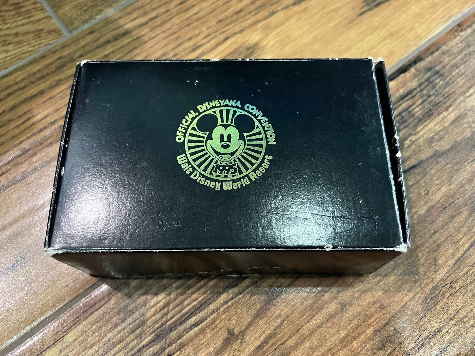 Official Disneyana convention musicc box