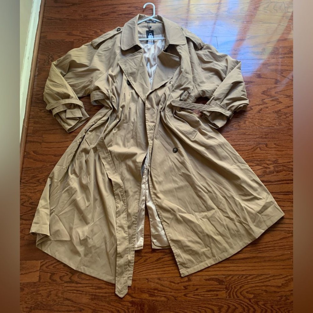 Boohoo Brown Belted Trench Coat Size 22 NWT