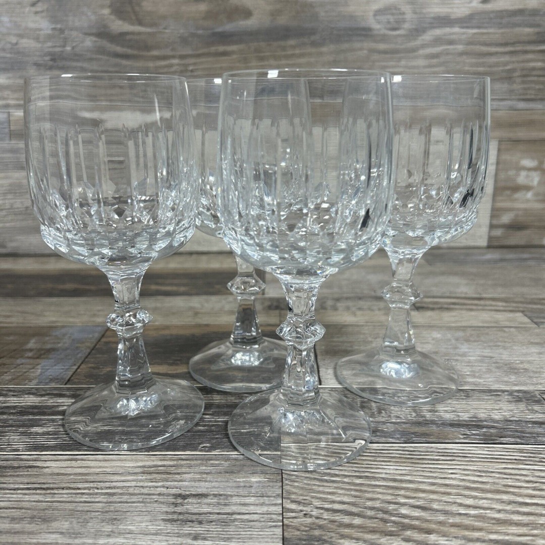 Schott-Zwiesel Crystal Tango Water Goblets 6 3/4” Set Of 4 Holds Approx 8oz