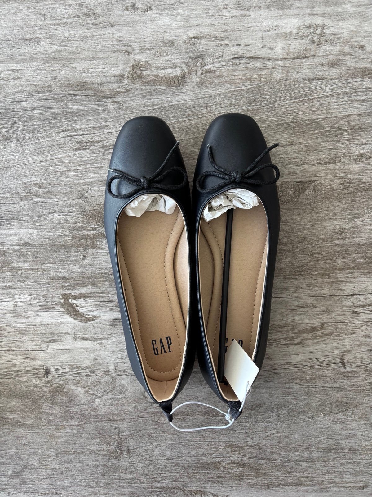 GAP Ballet Flats Black Women’s US 8 NWT Brand new. Tags attached