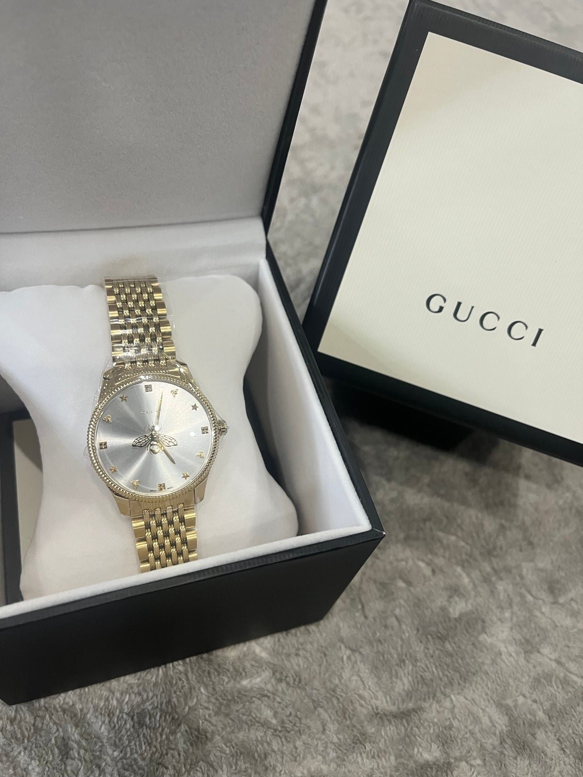NEW AUTHENTIC 36mm Gucci G Timeless Bee Watch