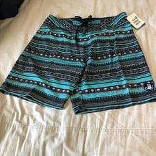Body Glove men’s size 34 board shorts swim trunks