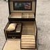 Jewelry box