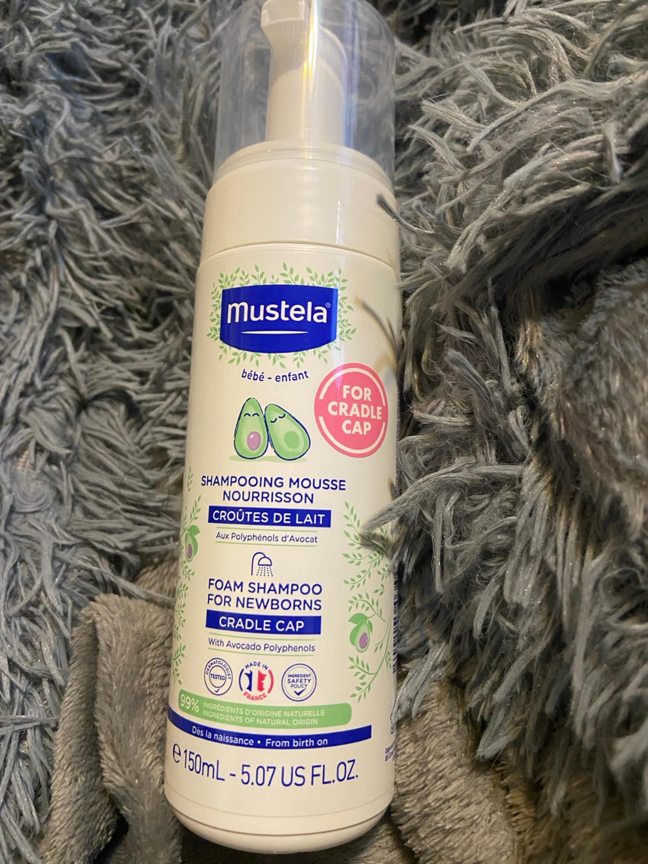 Mustela