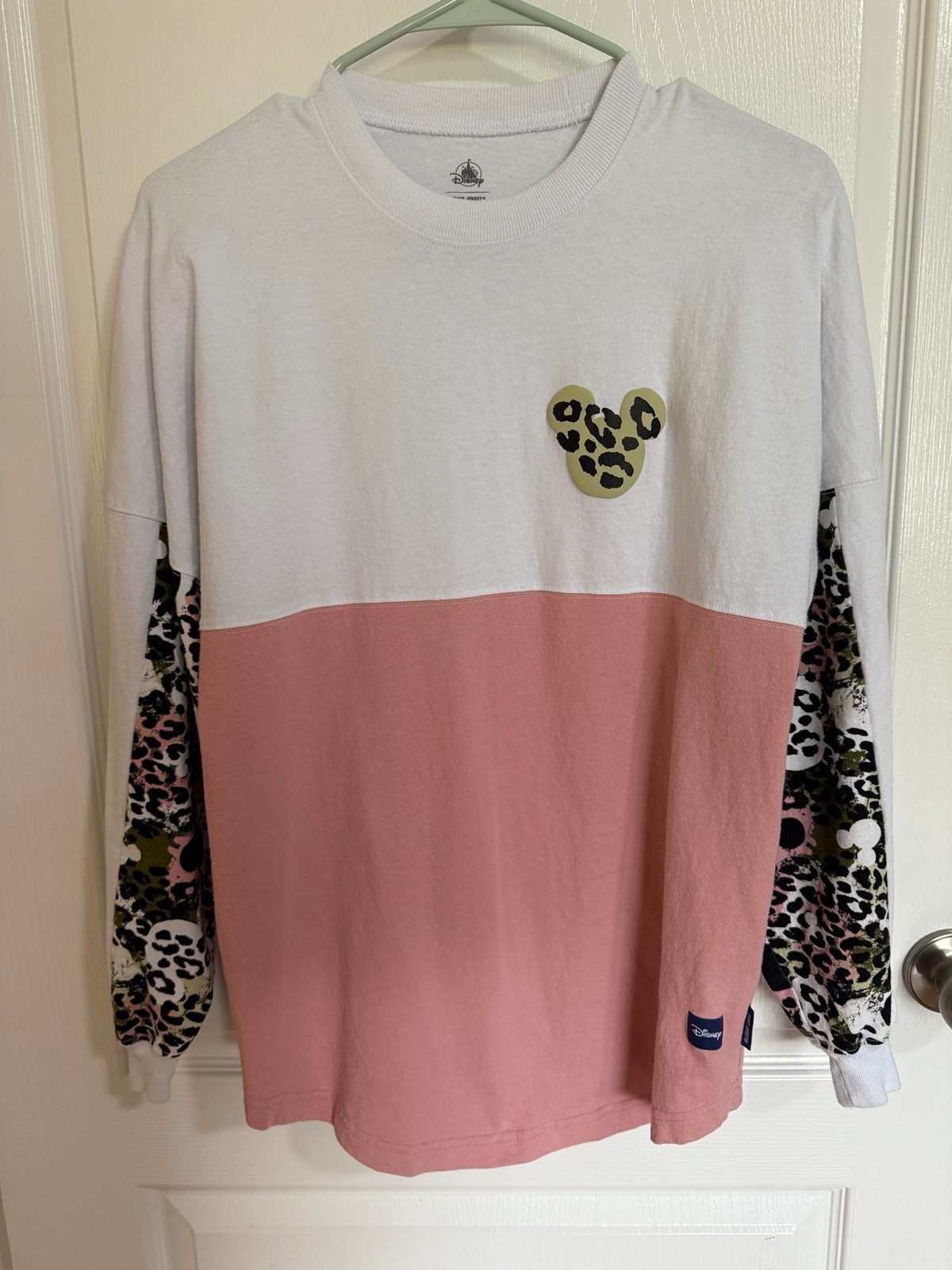 Disney Spirit Jersey Wild About Disney Animal Print Animal Kingdom Mickey XS