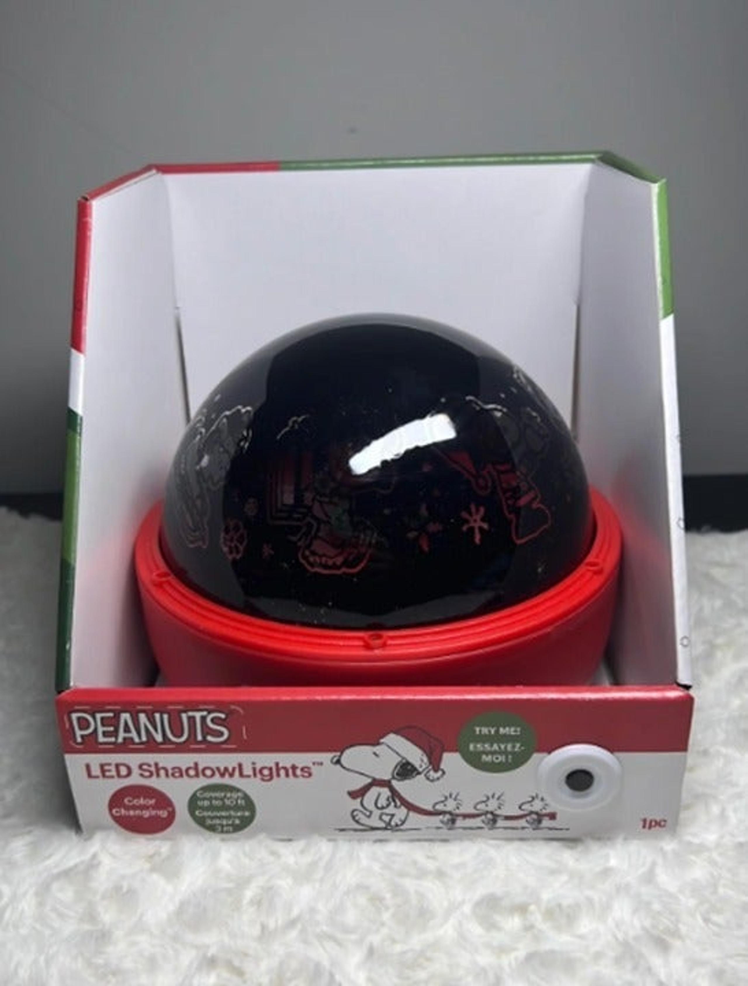 Peanuts Snoopy Christmas LED Shadow Lights NEW