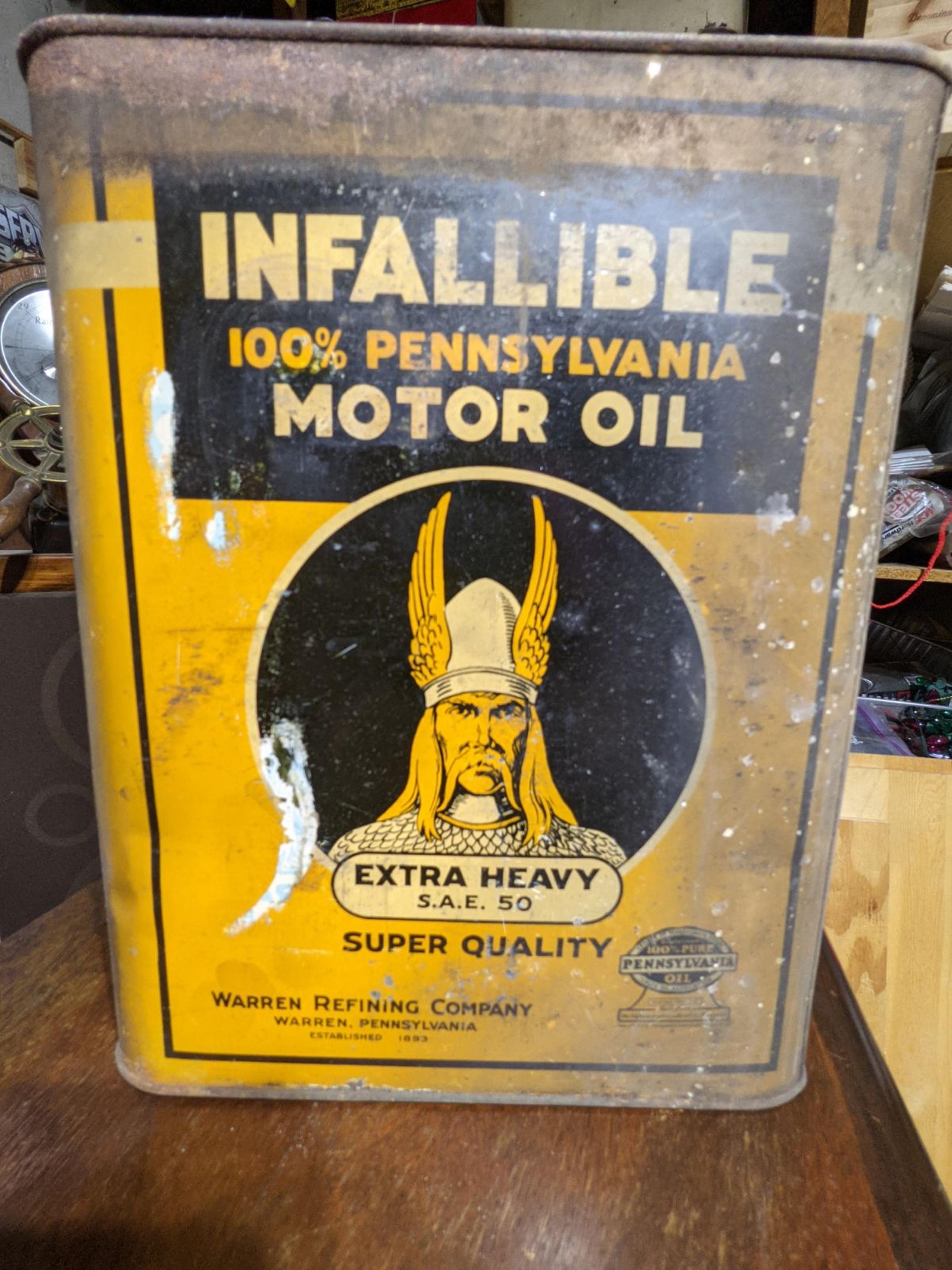 VINTAGE 1930'S INFALLIBLE MOTOR OIL WARR - American Vintage