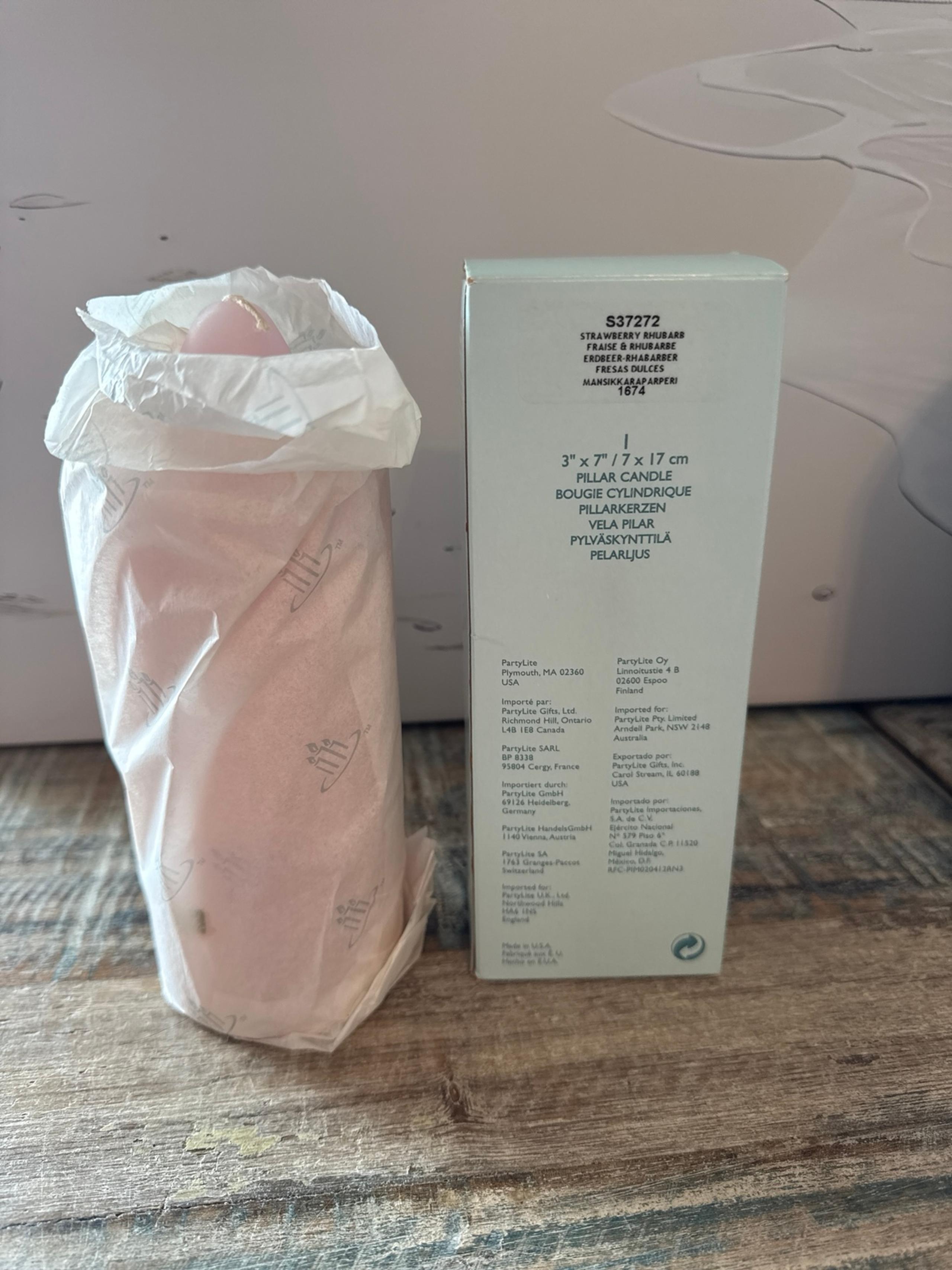 Partylite Strawberry Rhubarb Pillar Candle 3x7 NIB *******************NLA