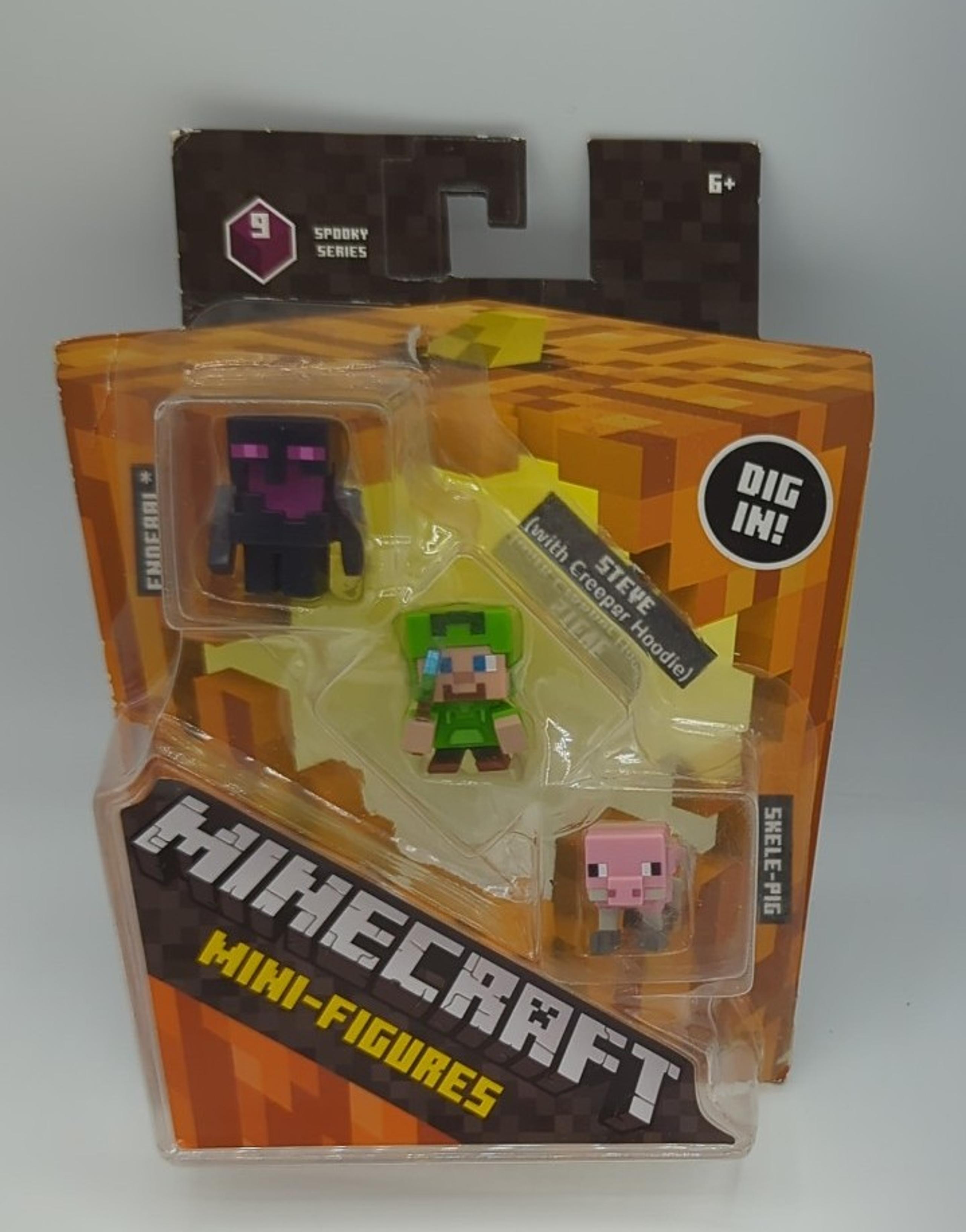 Minecraft Steve with Hoodie, Skeleton Pig & Endereal Mini Figure 3-Pack READ!