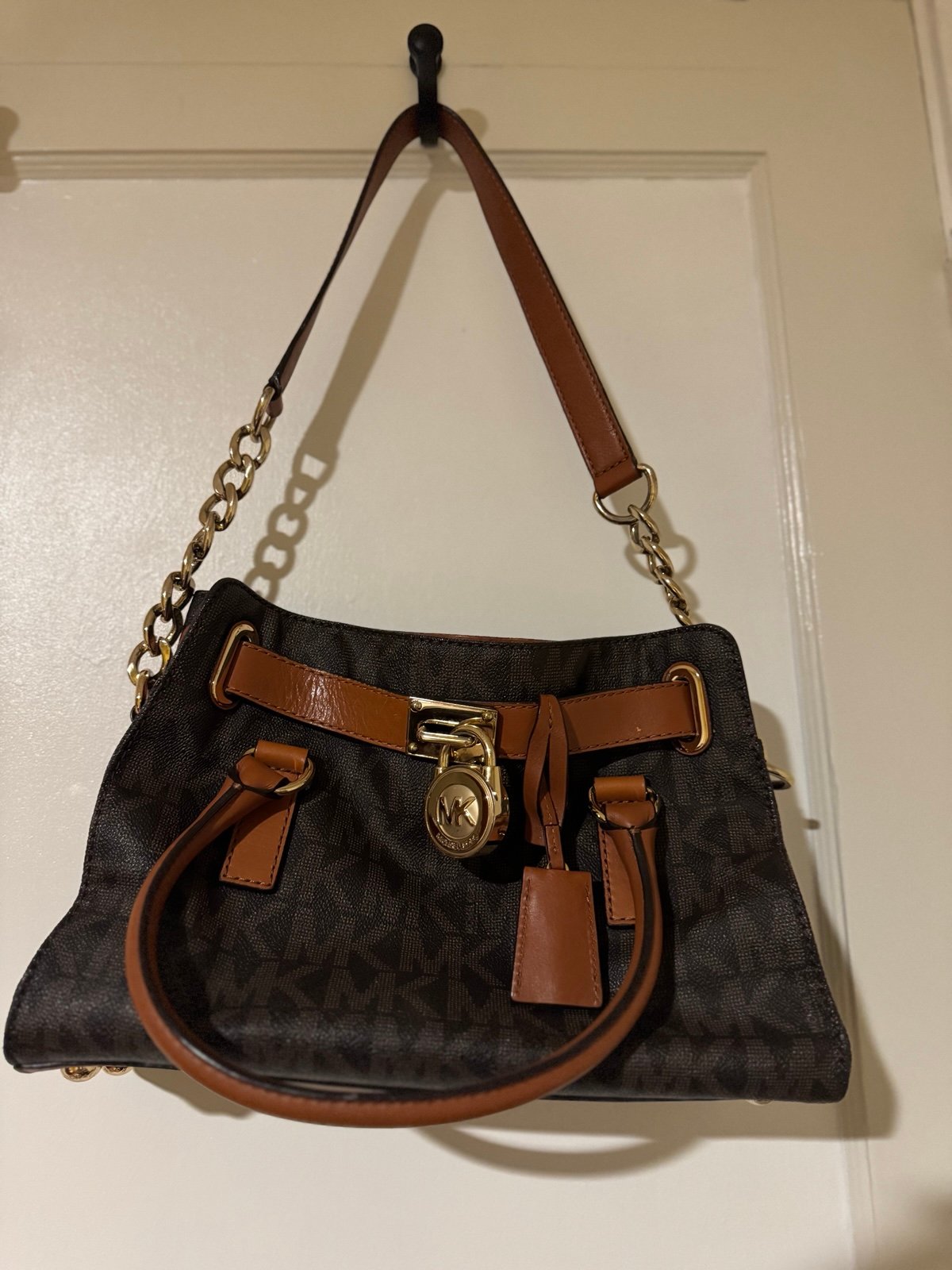 Michael Kors Hamilton Large Monogram Tote