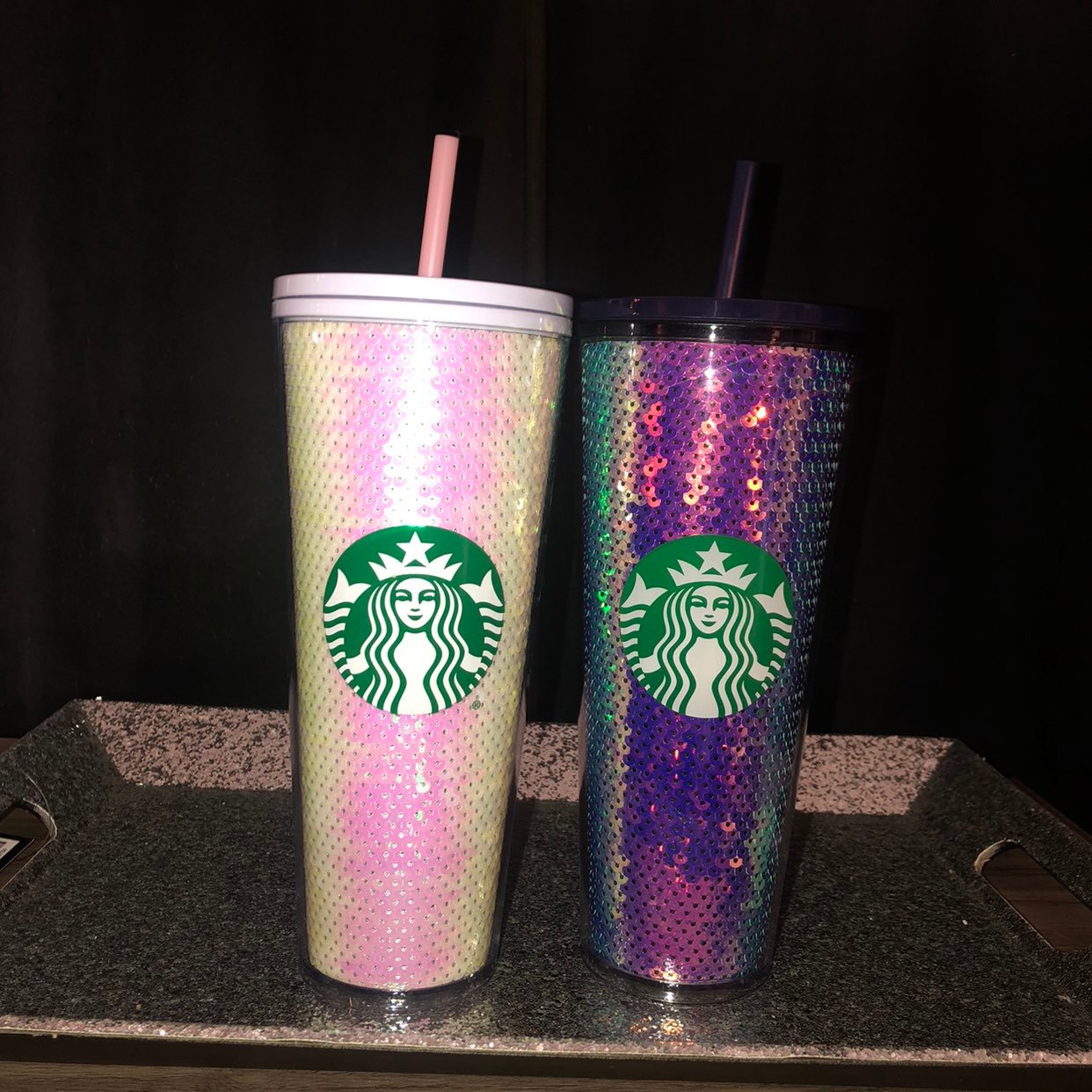 Starbucks holiday 2020 set