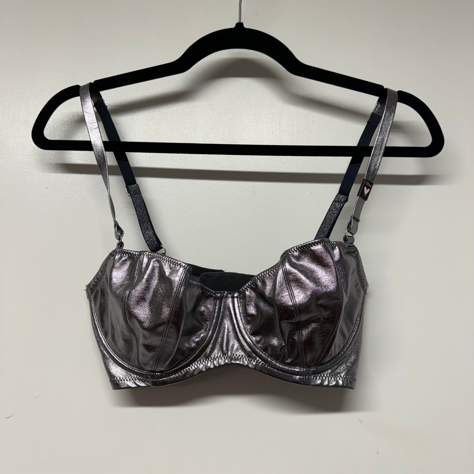 Victorias Secret Dream Angels Push Up Without Padding Metallic Silver NEW 32D