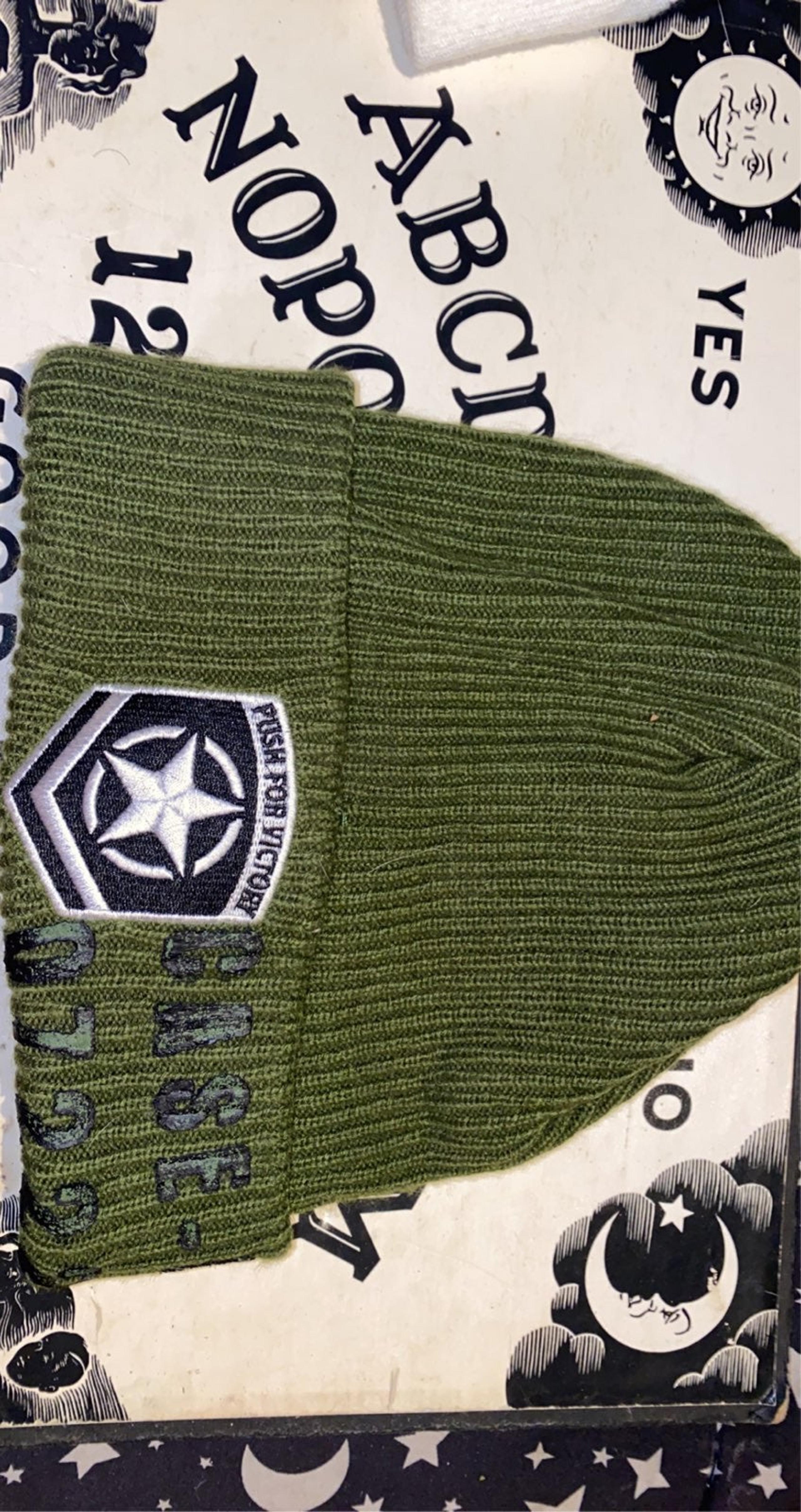 Official call of duty WW2 knit beanie