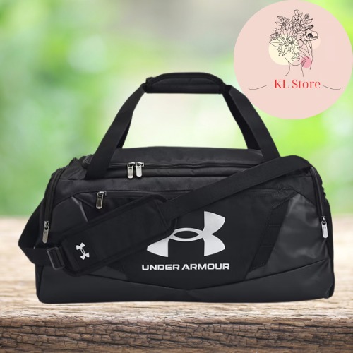 NWT Under Armour Undeniable 5.0 Small Clr:Black/Metallic Silver - 001 UND45