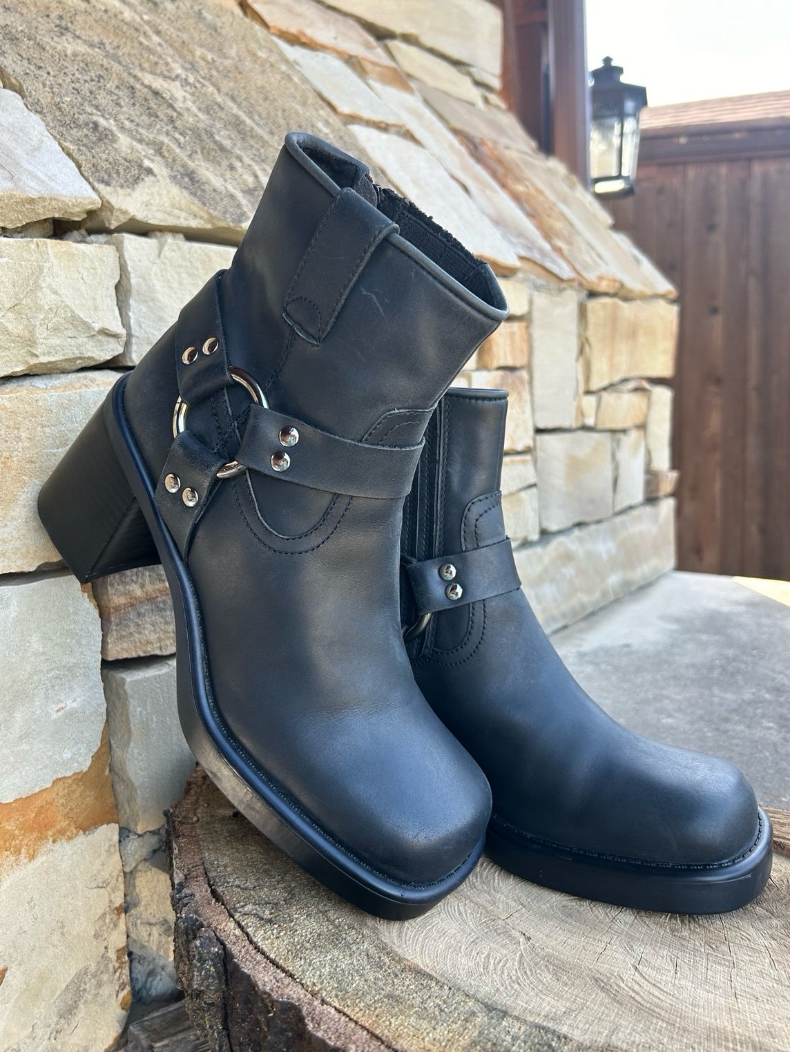 Jeffrey Campbell Operator harness Black Leather Ankle Boots Sz-9. N