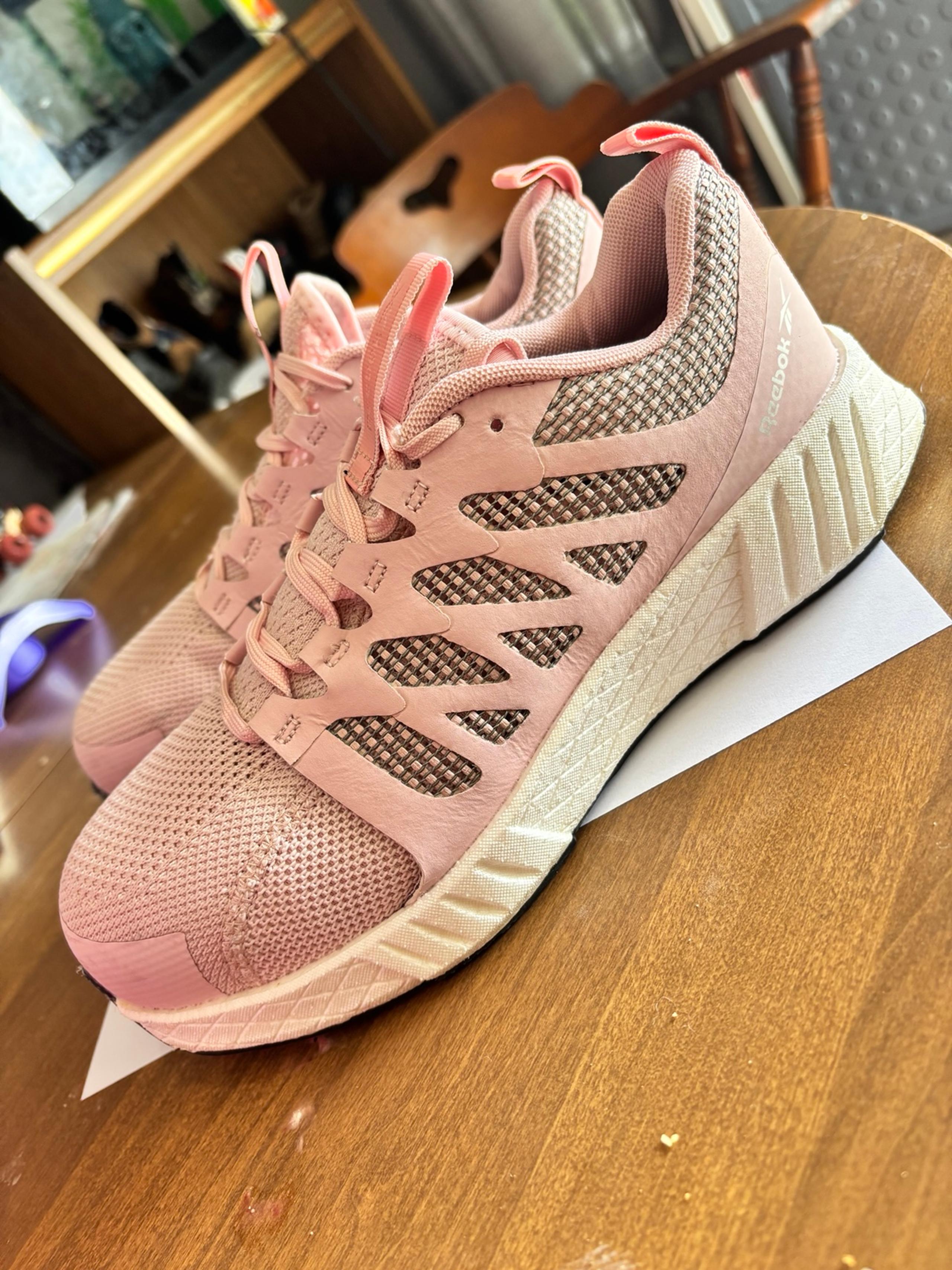 Woman's Shoes Reebok Work Fusion Flexweave™ Work EH Comp Toe Pink size 7.5